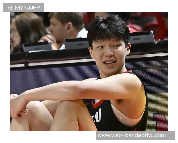 纳兹里德全能表现助球队获胜13投6中贡献19分7篮板6助攻正负值8