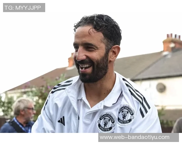 今日趣图：两个月前谁能想到马雷斯卡会在阿莫林和斯洛特前下课的戏剧性转折